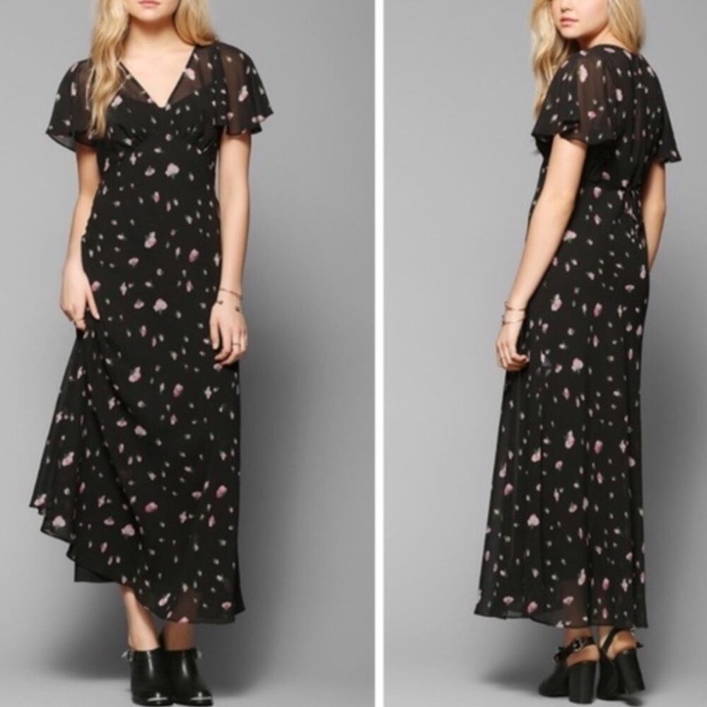 Betsey Johnson X Urban Outfitters Black Floral Flutter Sleeve Maxi Dress Size 4